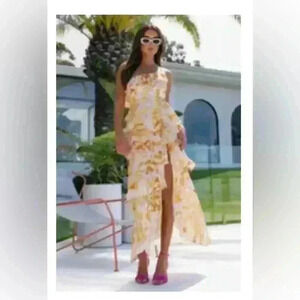 BOUTIQUE NWOT ONE SHOULDER TIE MAXI DRESS